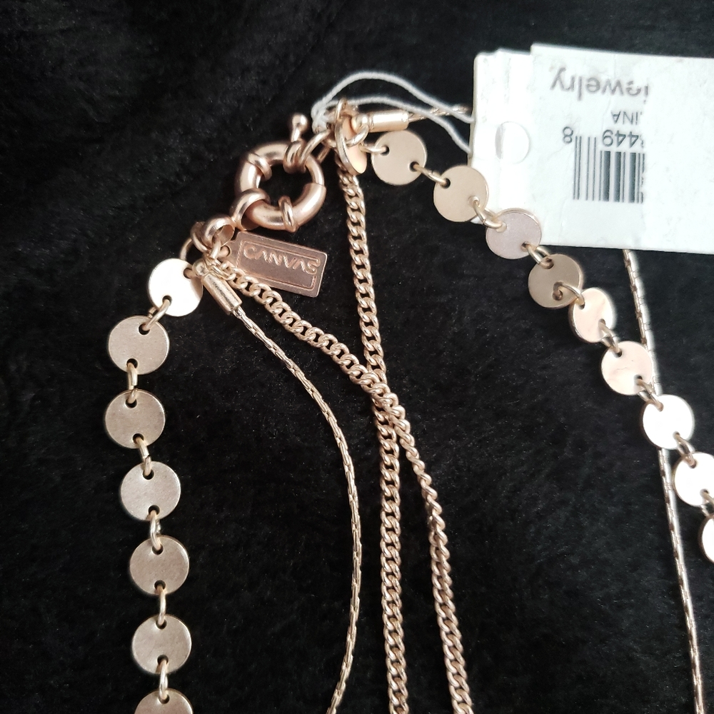 Necklace - Picture 4 of 7